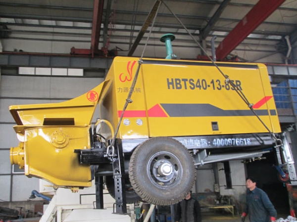 HBTS40-13-85R柴油机混凝土泵